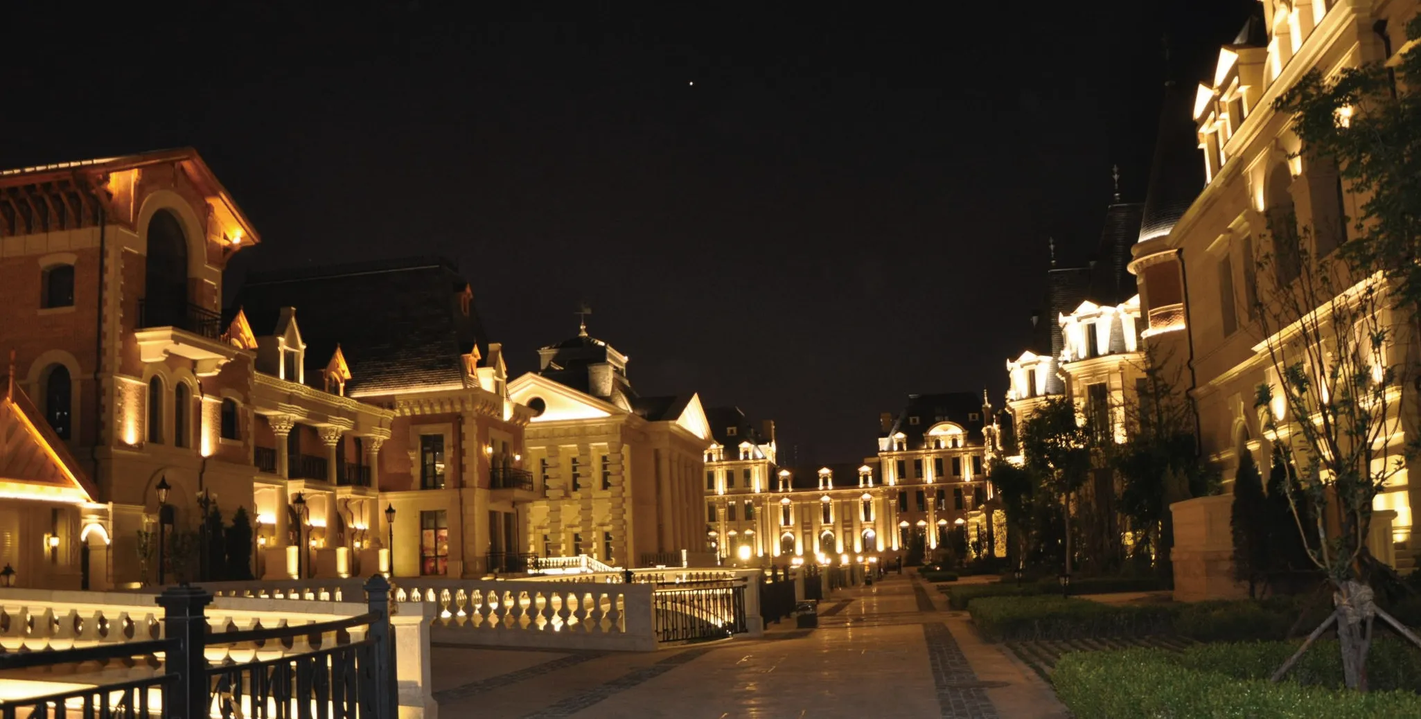 大连东方水城